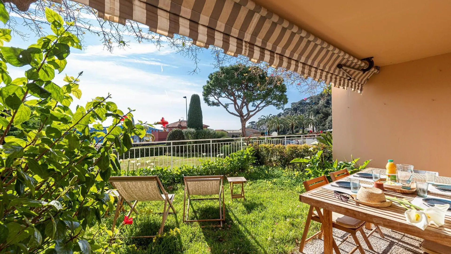 2 Bdr Villefranche-Sur-Mer Sea View Parking And Swimming Pool