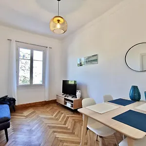  Apartment Le Foch2 By Guys